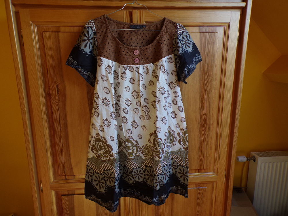 pulls a 4 euros piece a bayonvillers 80170 h de france Vêtements