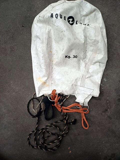 Parachute AQUALUNG de relevage 30kg 55 Tours (37)