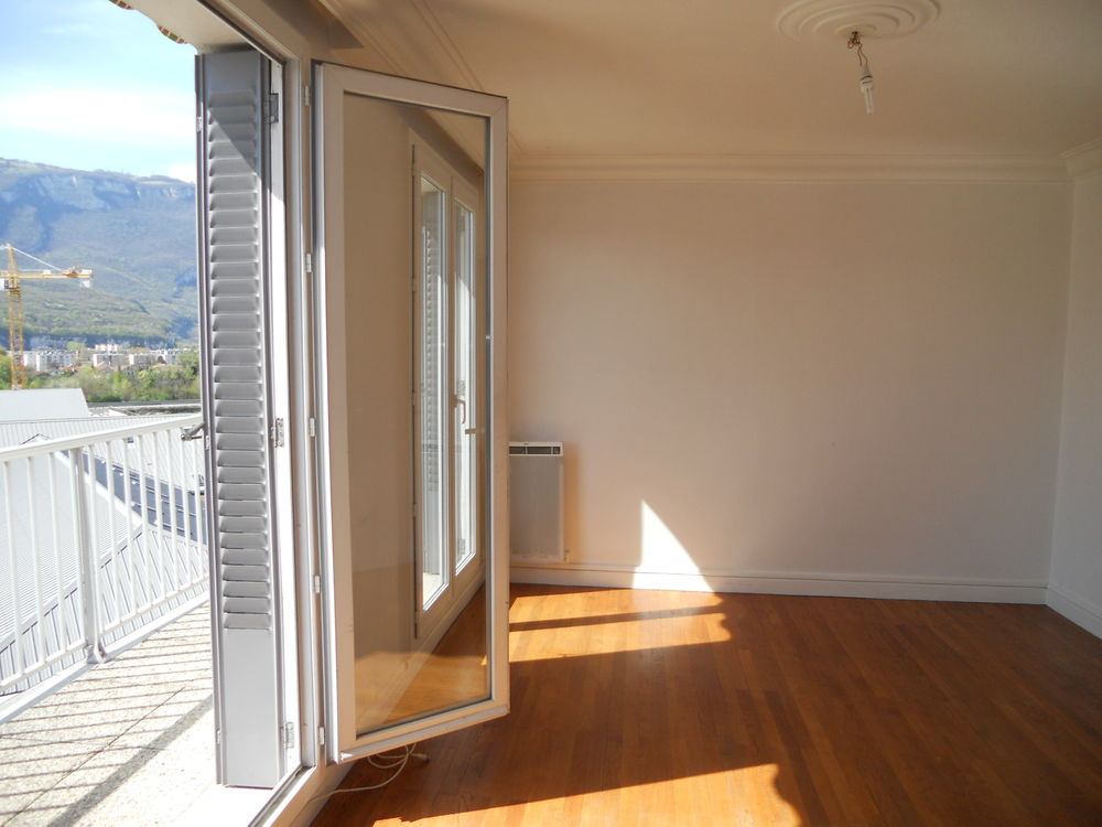Location Appartement T2 BALCON TERRASSE 360° Grenoble