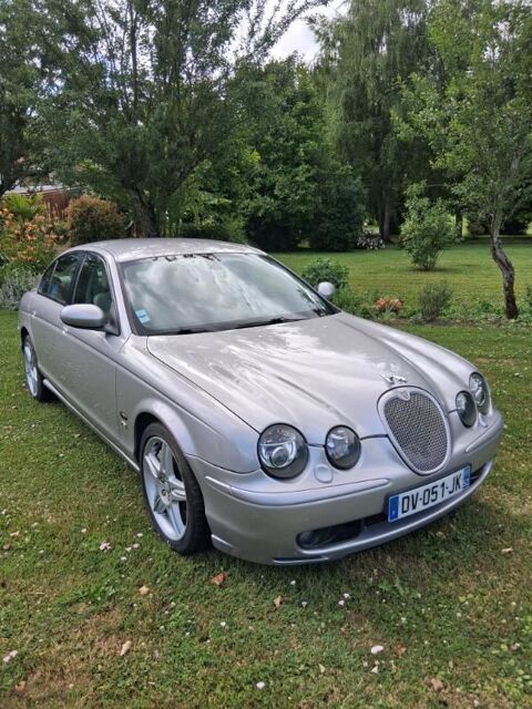 Jaguar S-Type 4.2 V8 Suraliment&eacute; R A 2002 occasion Auchy-lez-Orchies 59310