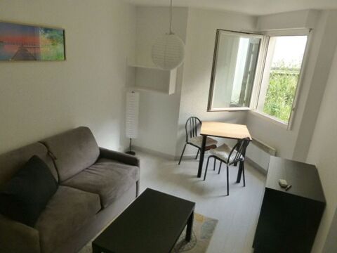  Appartement  louer 1 pice 18 m Paris