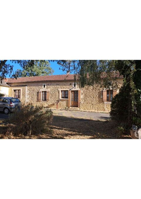   Ensemble maison et dpendances 5mns Vergt Maison - 5 pice(s) - 110 m