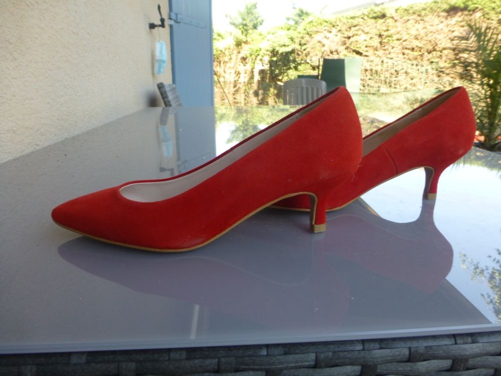 CHAUSSURES TALONS ROUGES CAROLL Chaussures