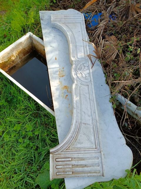 donne pierre de taille et dessus de chemin�e en marbre ..  0 Breuil-Magn� (17)