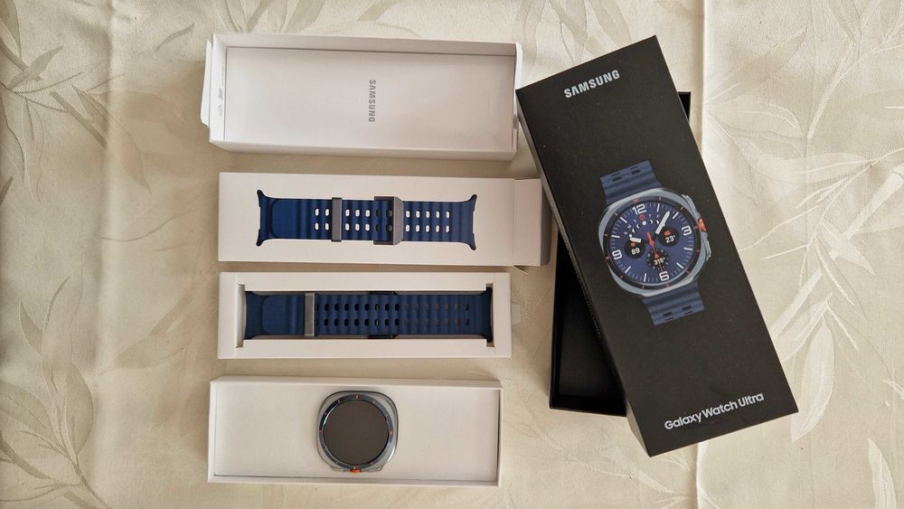 Montre Galaxy Watch Ultra 2025 Téléphones et tablettes