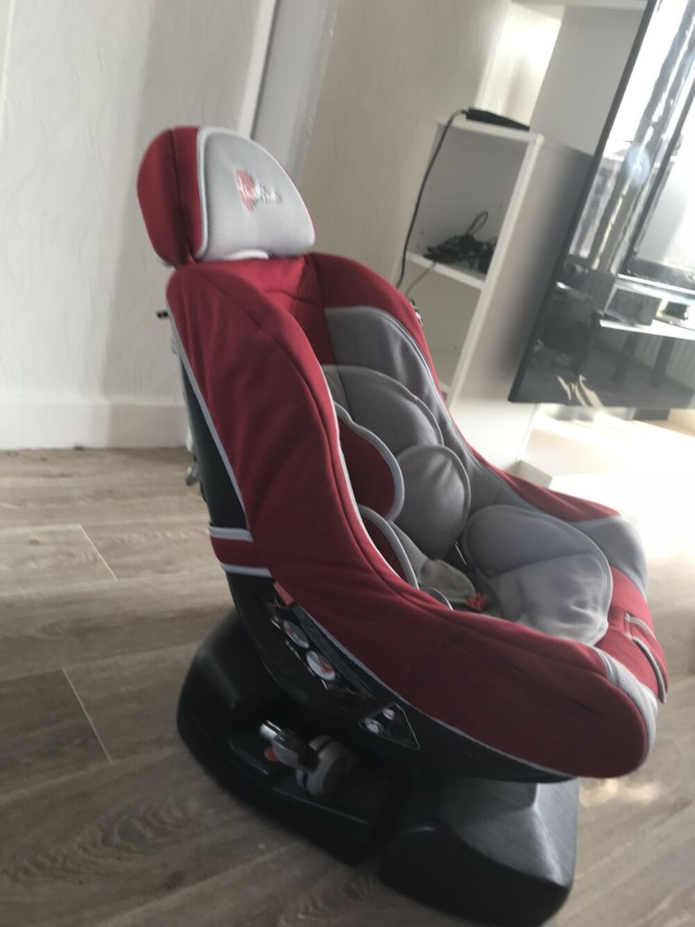 Siege auto pivotant pour enfant 0 &agrave; 18kg Puériculture