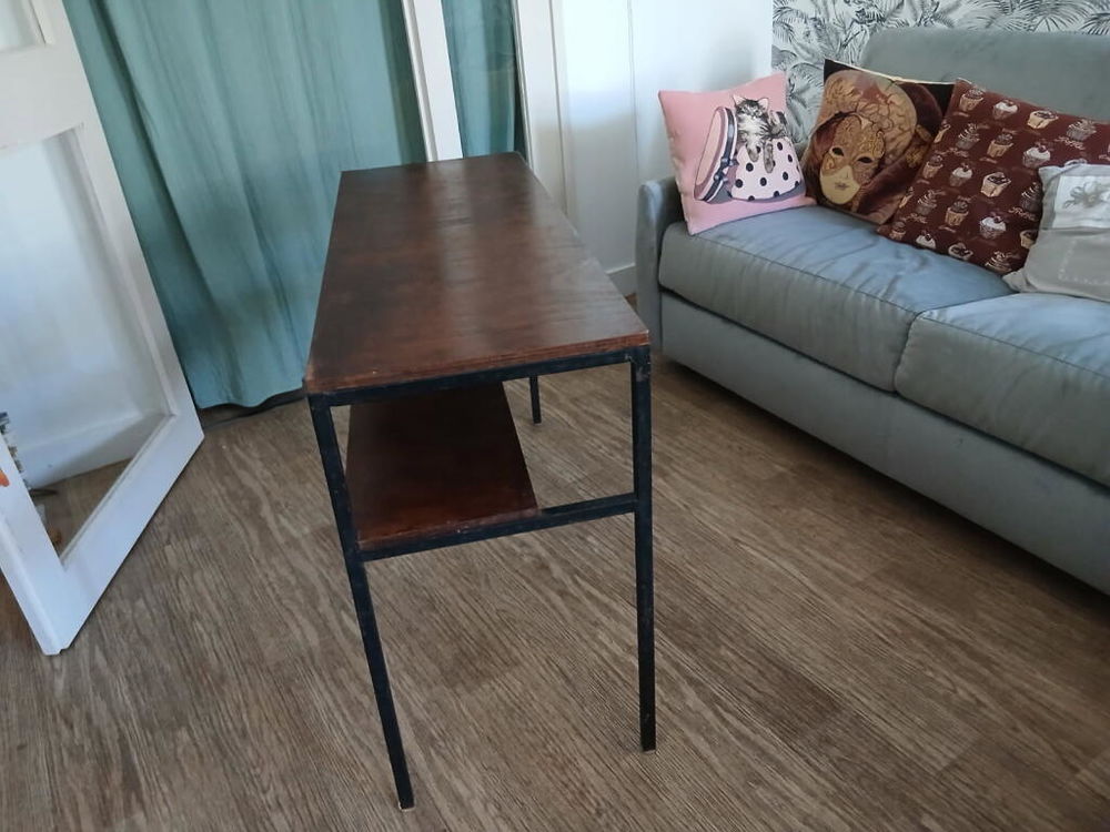 CONSOLE. Meubles
