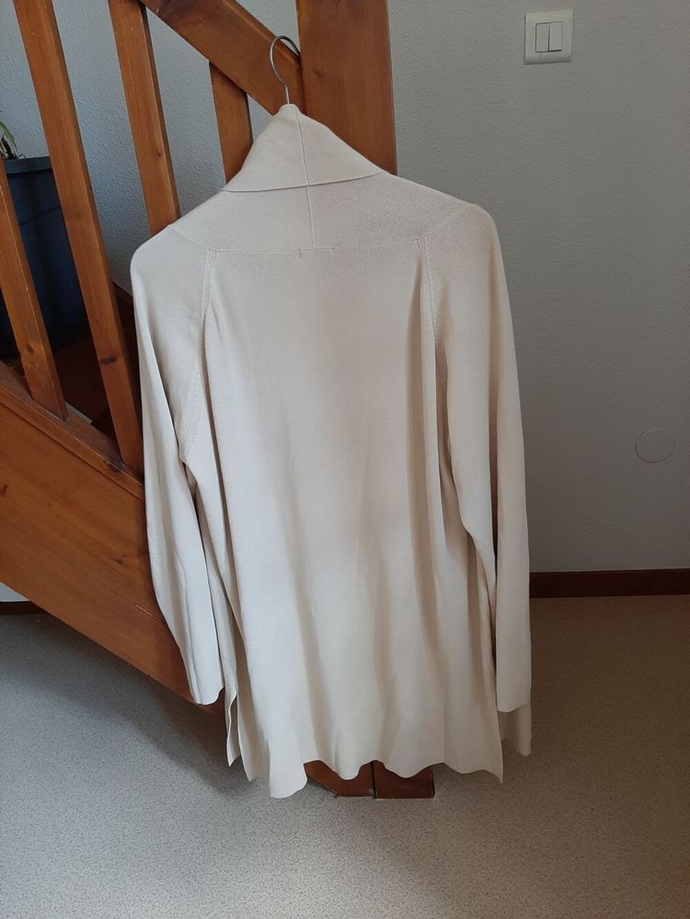 Gilet beige Vêtements