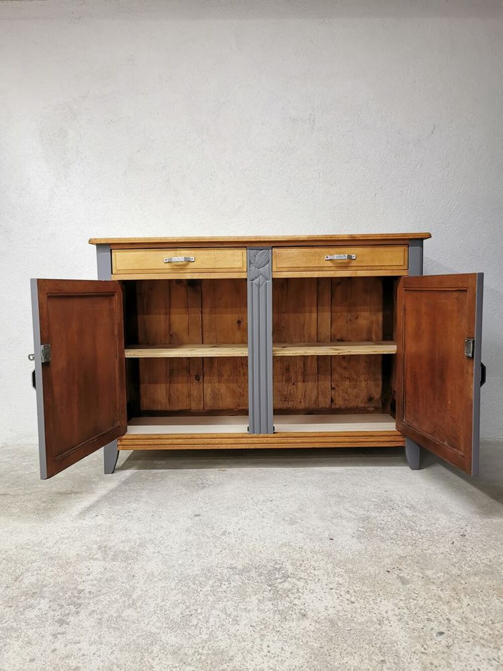 Buffet en h&ecirc;tre r&eacute;nov&eacute; Meubles