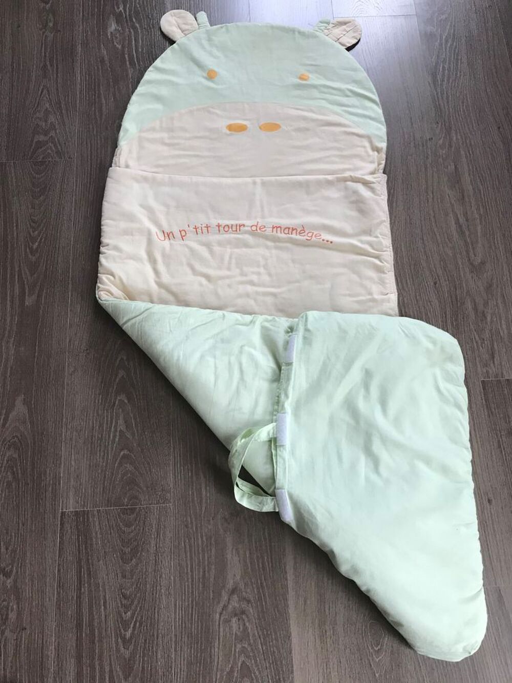 Sac de couchage enfant avec poign&eacute;es de transport Puériculture