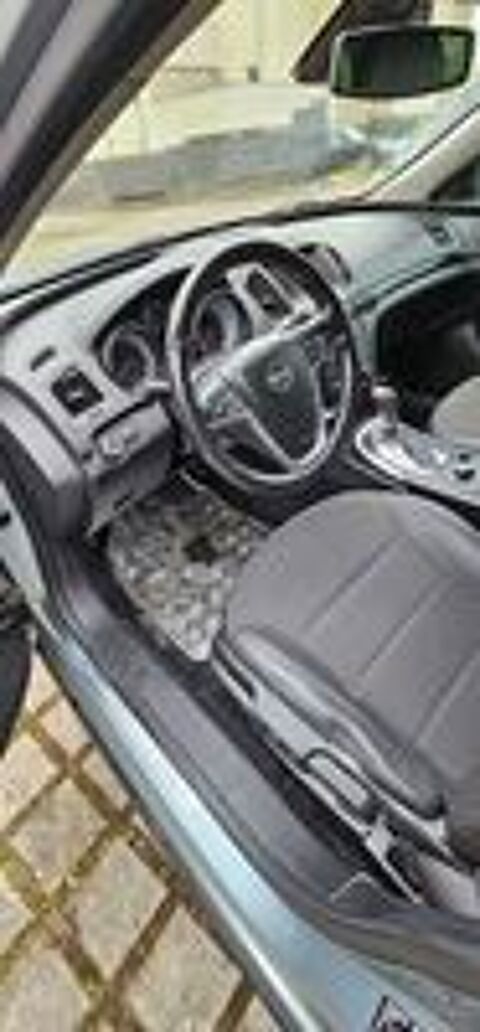 Insignia Sports Tourer 2.0 CDTI - 130 FAP Cosmo A 2010 occasion 10000 Troyes