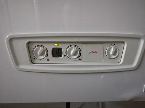 Chaudi�re Saunier Duval Isotwin. 125 Sainte-Luce-sur-Loire (44)