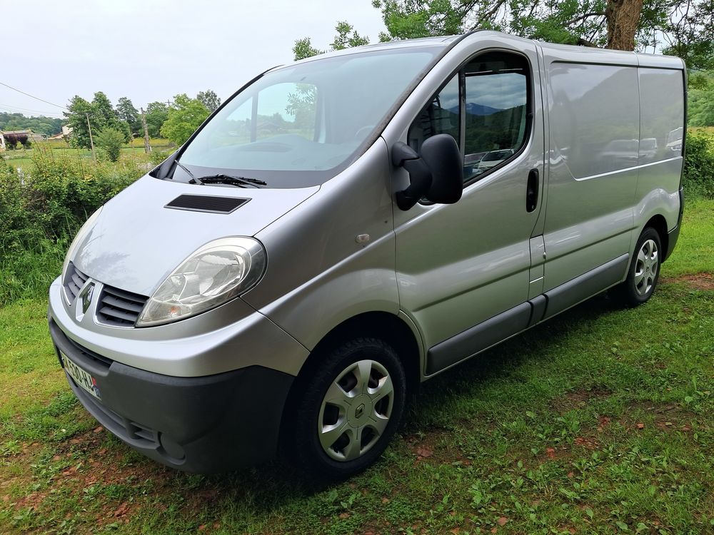 Trafic TRAFIC CA 2.0 DCI 115 L1H1 1000 KG CONFORT 2011 occasion 31800 Saint-Gaudens