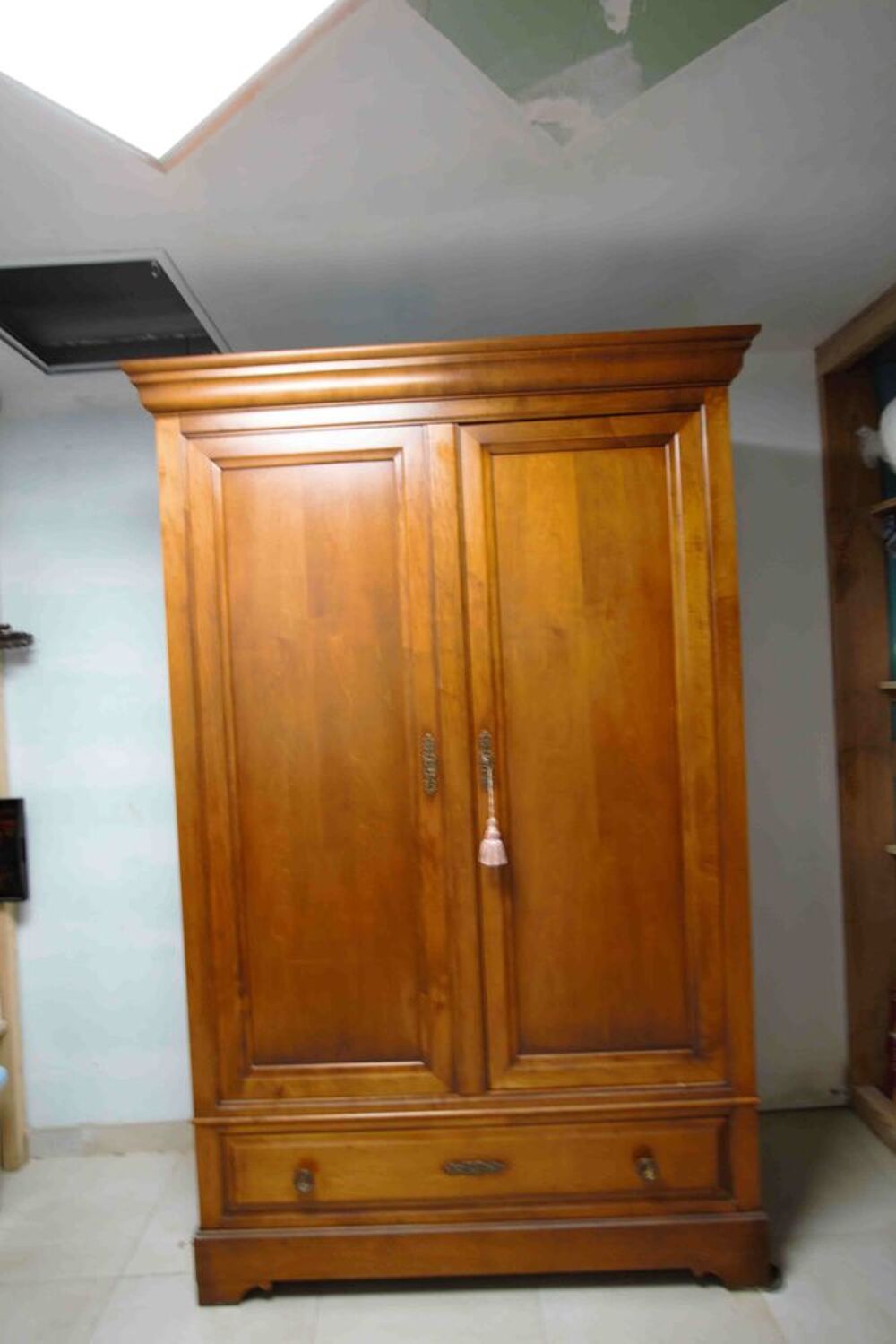armoire Louis Philippe merisier massif Meubles