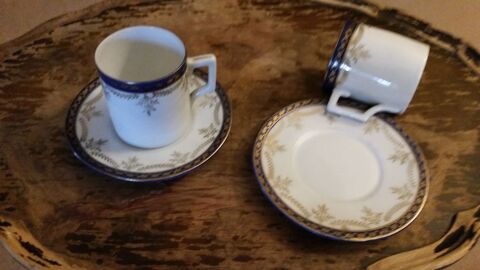 Service a café porcelaine 4 tasses 100 Paris 13 (75)