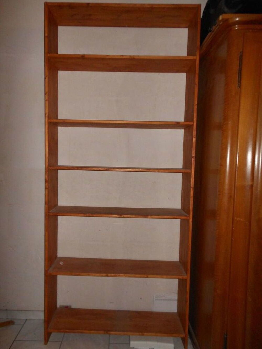 Etag&egrave;re bois massif fonc&eacute;, 120/90/25 cm, Eur 50,- Meubles