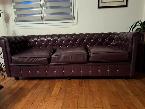 canap� cuir chesterfiel Paris 15 (75)