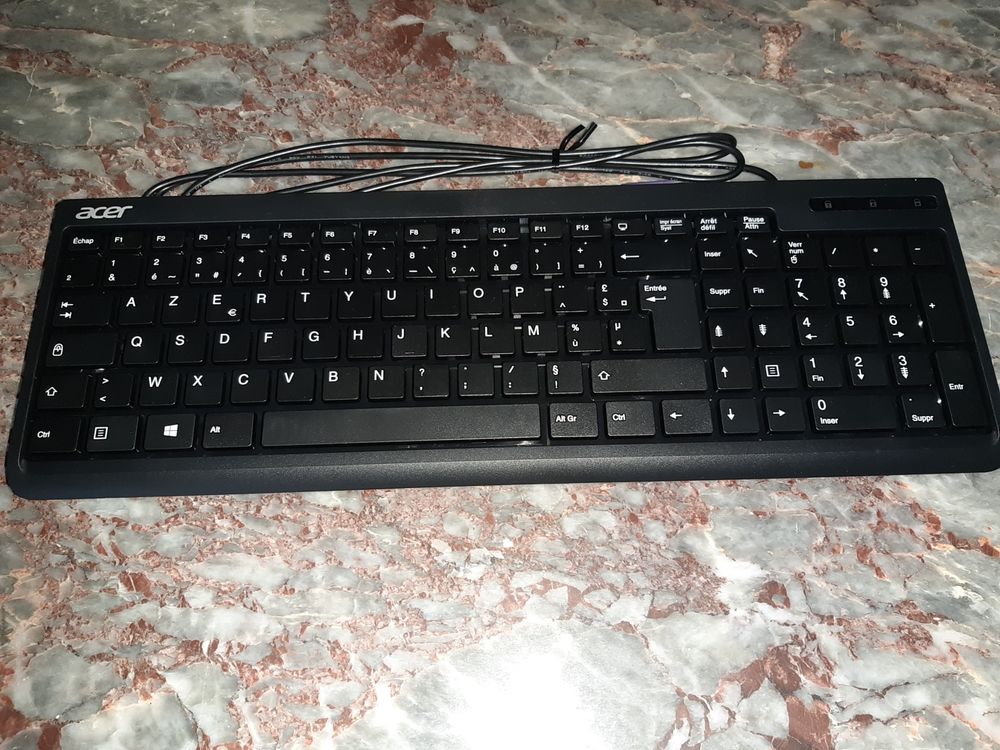 claviers Matériel informatique