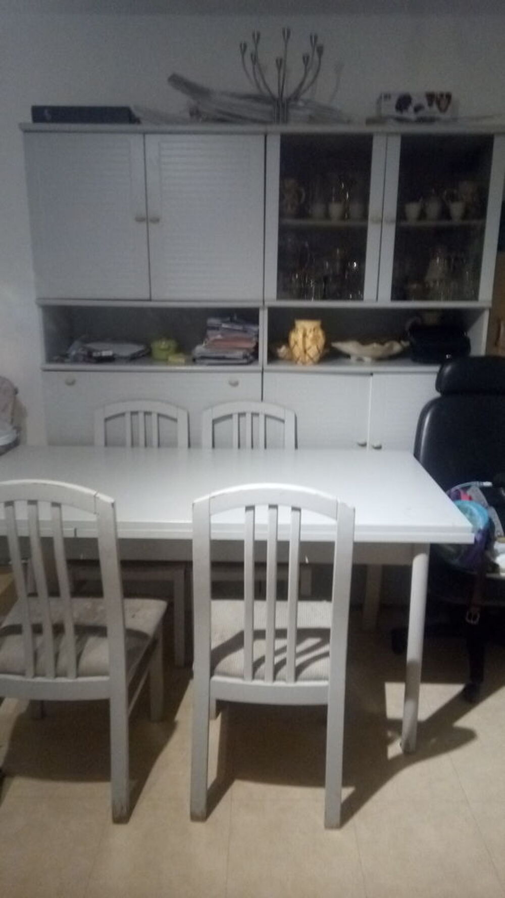 Salle &agrave; manger Meubles