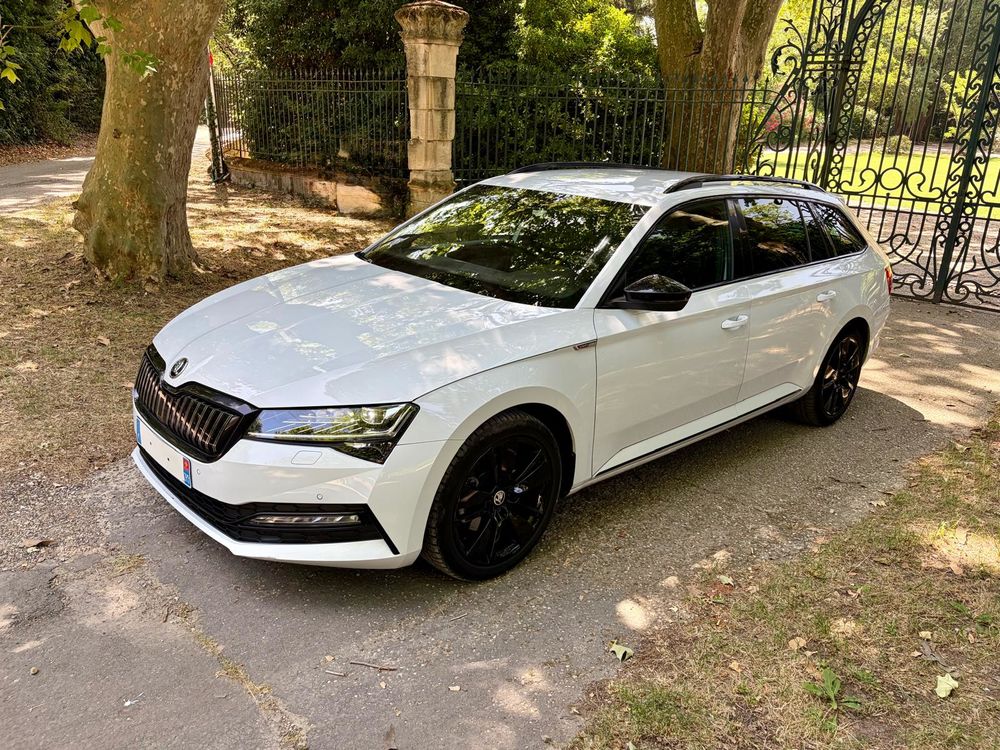 Superb Combi 1.4 TSI PHEV 218 ch DSG6 Sportline 2020 occasion 30132 Caissargues