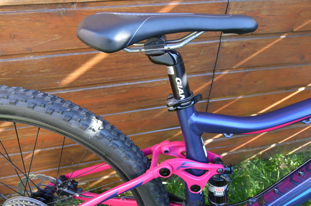v&eacute;lo VTT giant 27.5 Vélos