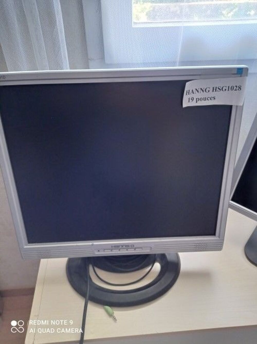 Ecran ordinateur Matériel informatique