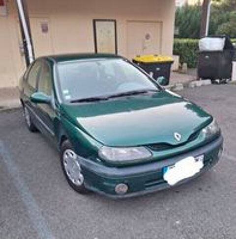 Laguna 1.8i 16V Pack 2000 occasion 95000 Cergy