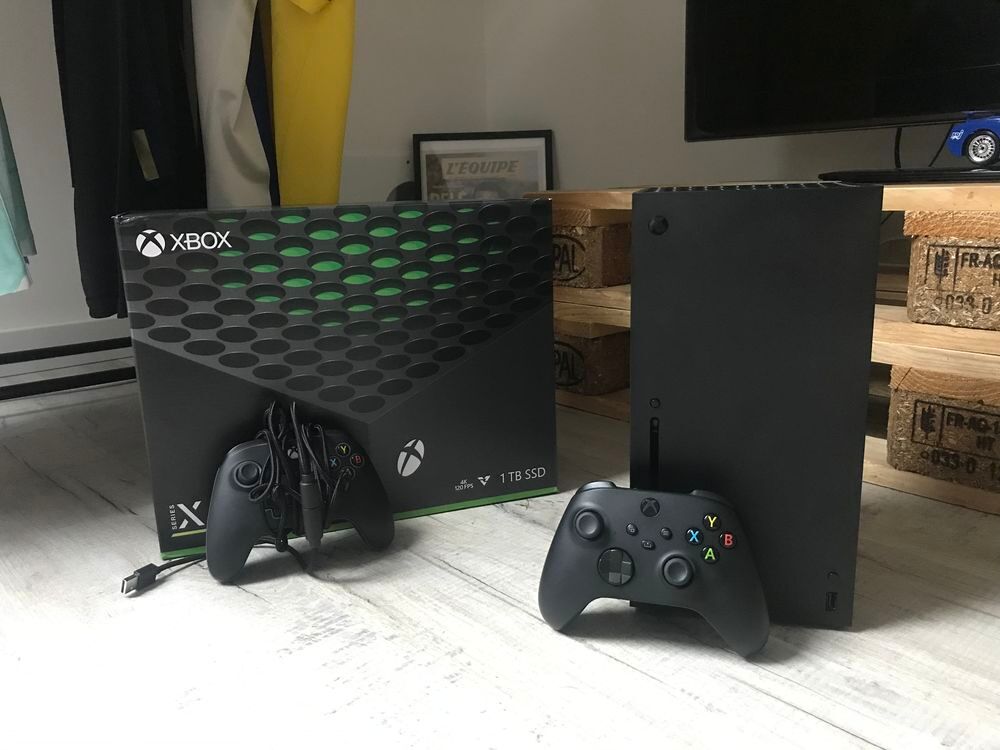 Xbox series X Consoles et jeux vidéos