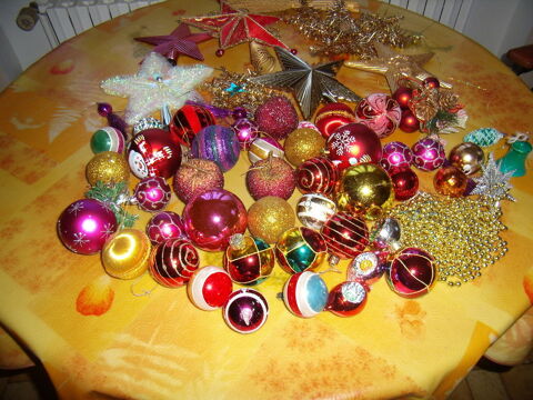 dcorations de NOEL 19 Saint-Romain-le-Puy (42)