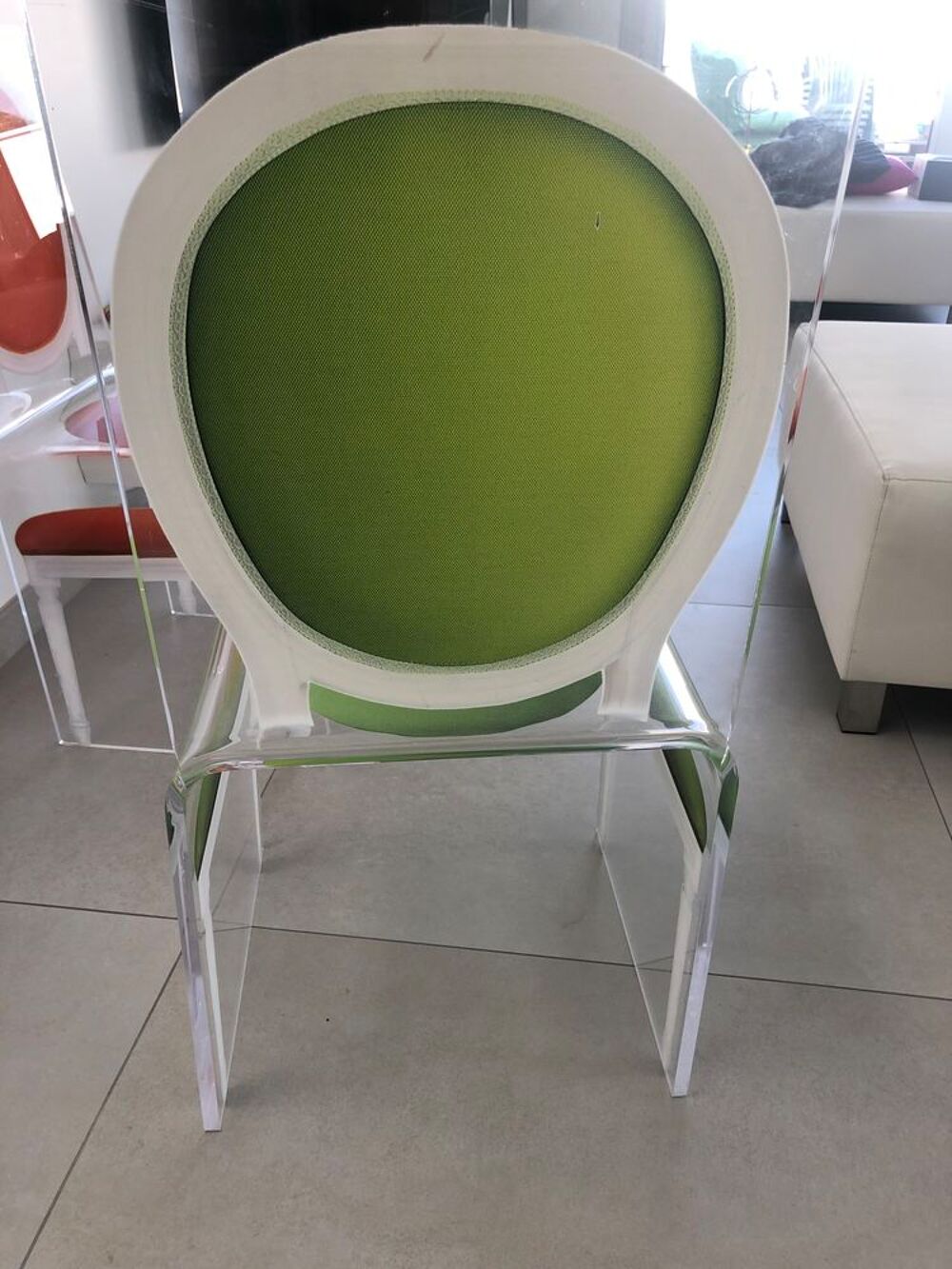 Chaises acrila Meubles