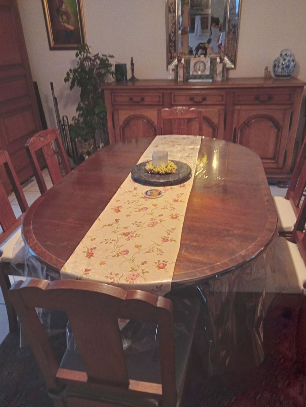 table &agrave; manger &amp; 6 chaises Meubles