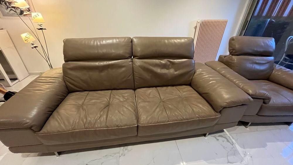 Canap&eacute; + 1 fauteuil en cuir marron Meubles