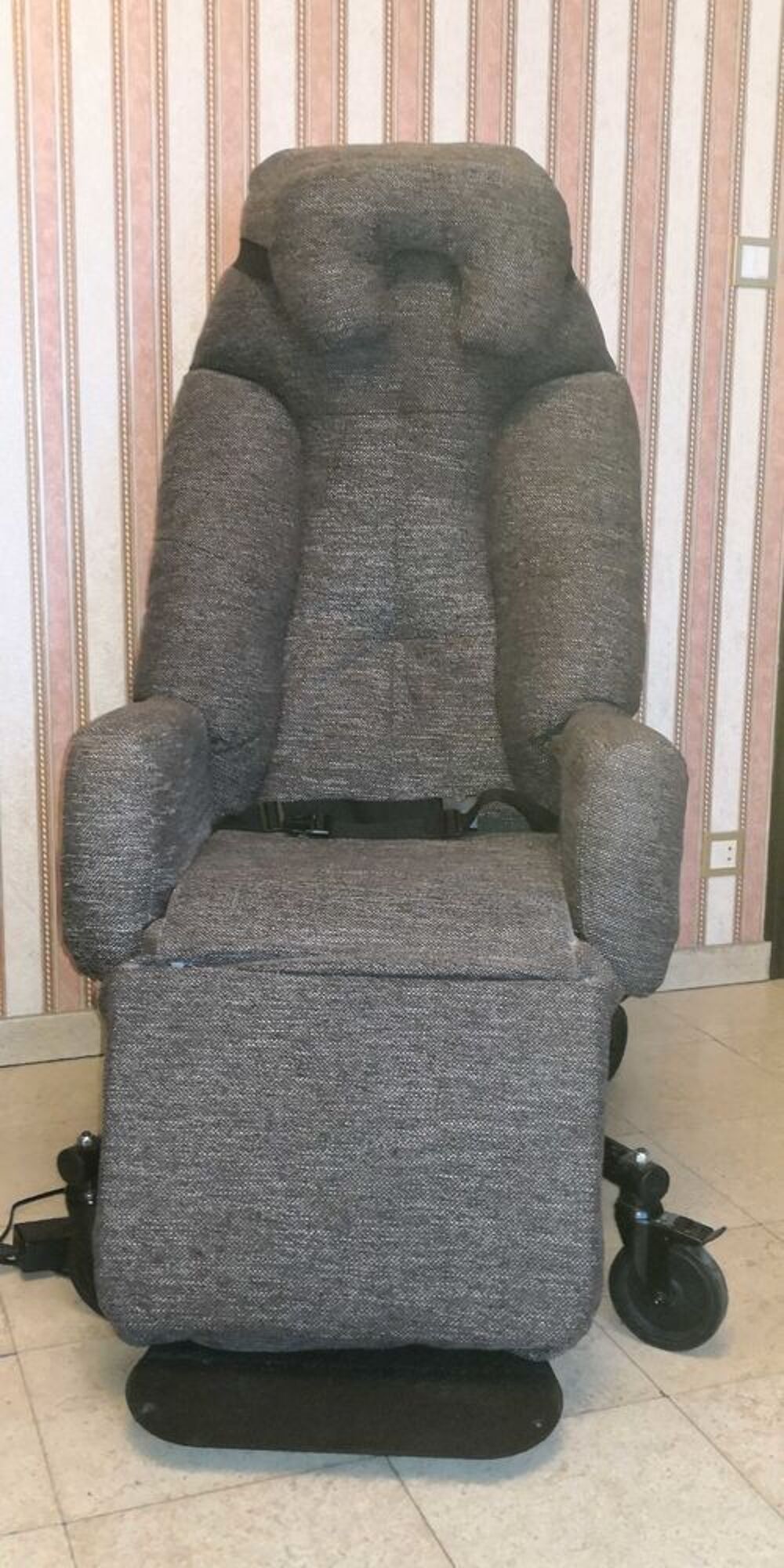 fauteuil+&eacute;lectrique Meubles