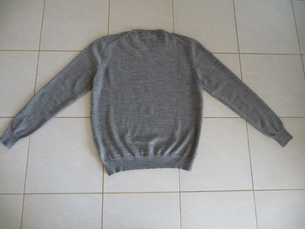 Pull gris pure laine taille L marque Roberto V&eacute;rino Vêtements