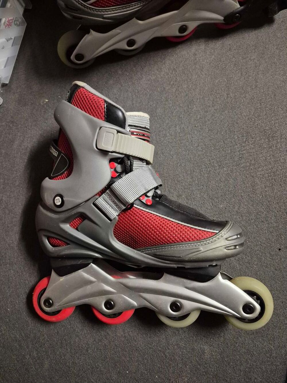 Rollers en ligne &quot;Number One Evo&quot; - Taille 37/38 - Excellente qualit&eacute; Sports