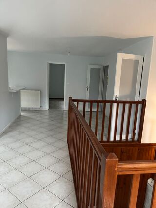  Appartement � louer 4 pi�ces 93 m�