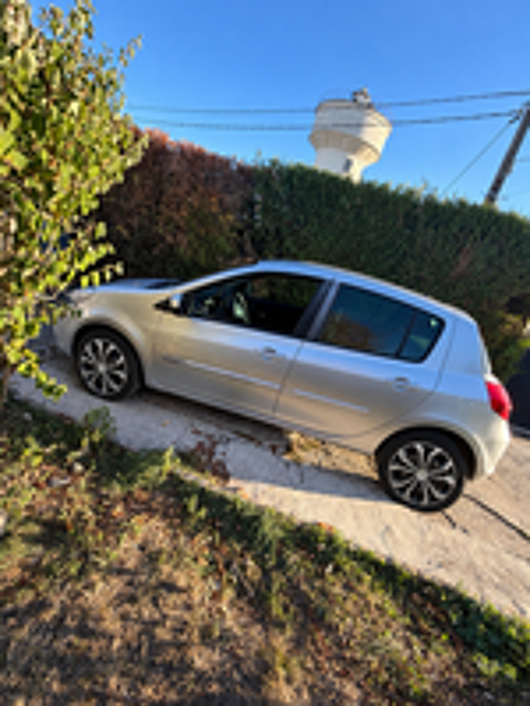 Clio III Clio 1.5 dCi 85 eco2 Dynamique 2009 occasion 36120 Ambrault