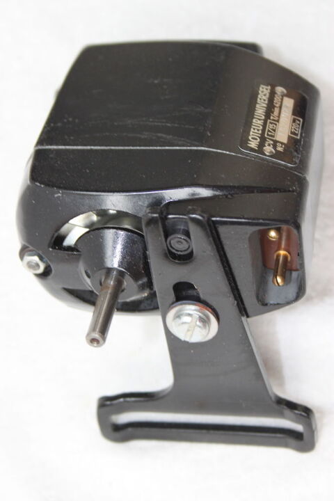 Moteur �lectrique universel   5 Montigny-Lencoup (77)