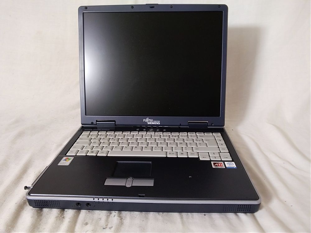 Laptop Fujitsu-Siemens Amilo Pro Matériel informatique