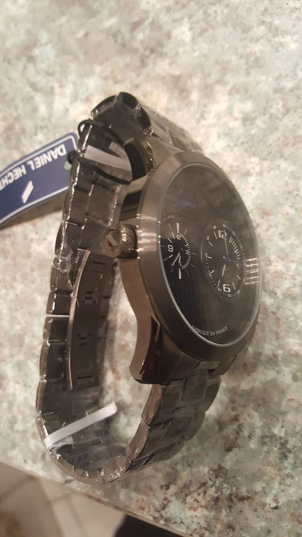 Montre homme Daniel hechter sport neuve dans la bo&icirc;te d orig Bijoux et montres