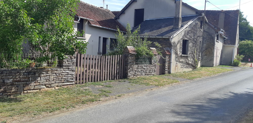 Vente Maison maison dans hameau de Cuzion 36190 Blois