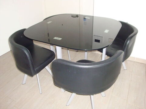 Table de salle à manger avec plateau verre et 4 chaises 50 La Londe-les-Maures (83)
