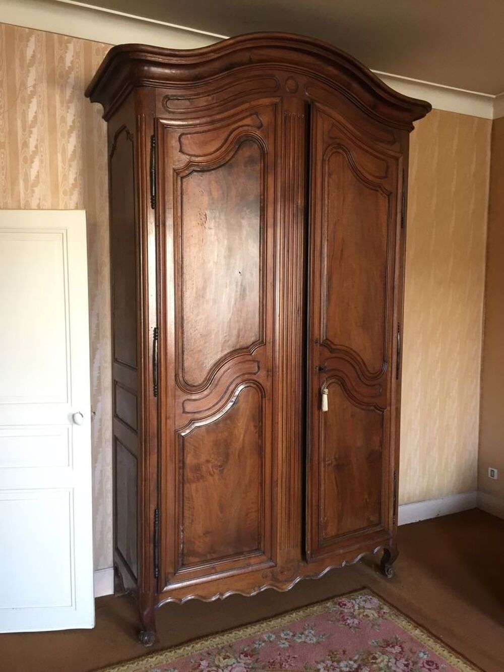 ARMOIRE LOUIS XV 