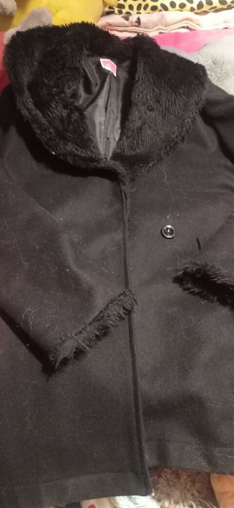 manteau noir pour femme 12 Pantin (93)