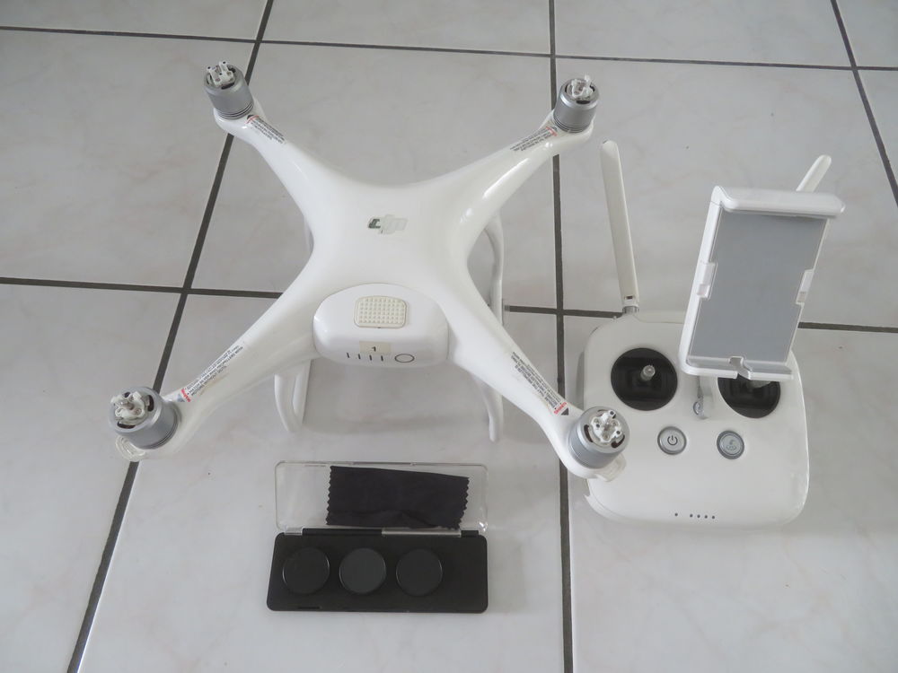 drone phantom 4 thermique Photos/Video/TV