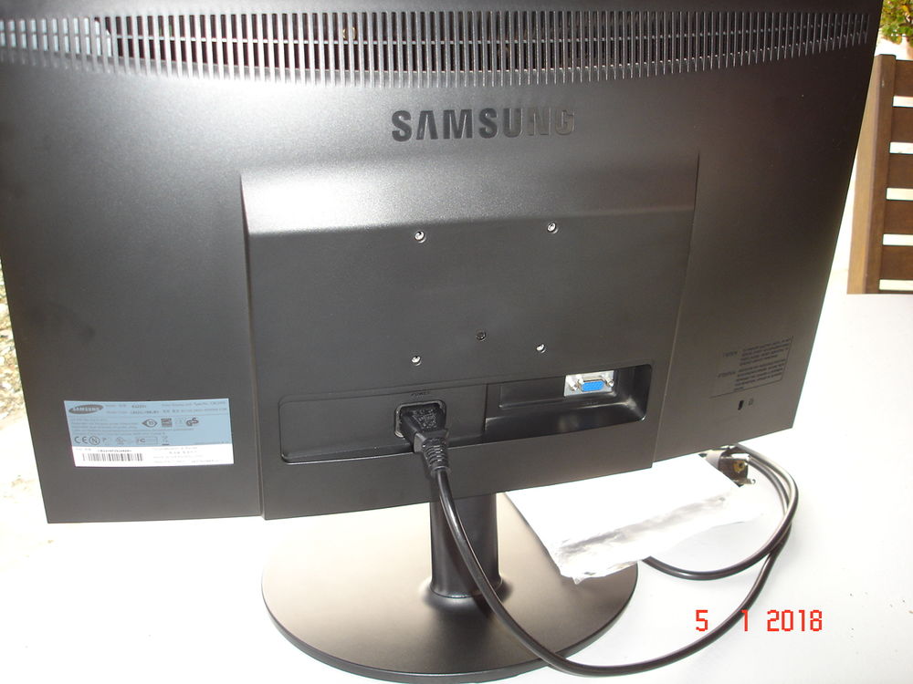 Ecran ordinateur Samsung 22" Matériel informatique