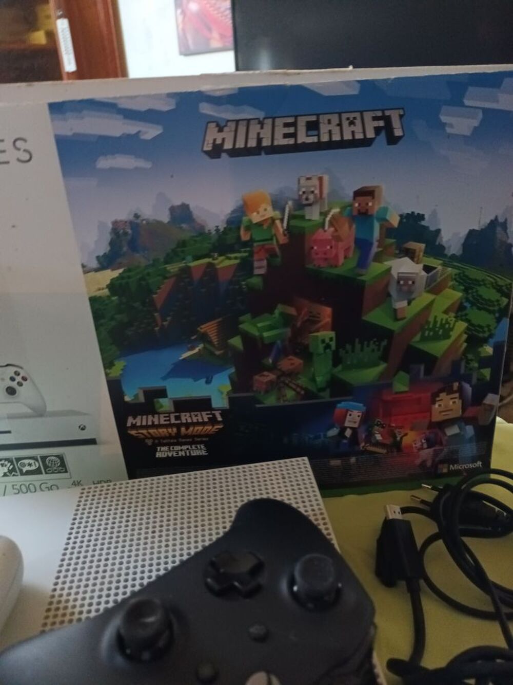 XBOX ONE S comme neuve Consoles et jeux vidos