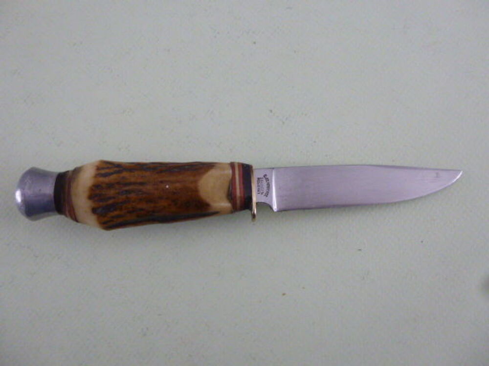 Ancien couteau de chasse 
