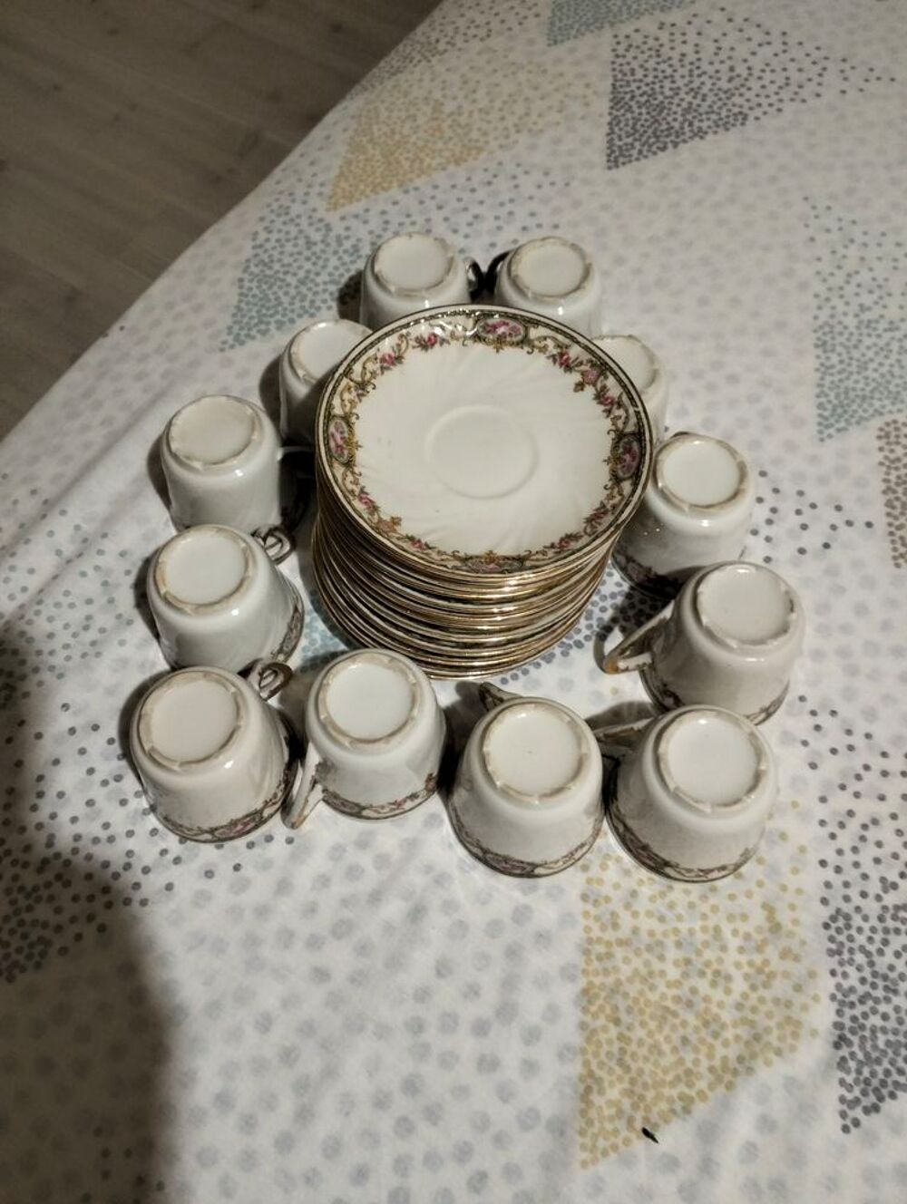 service &agrave; caf&eacute; porcelaine de limoges Décoration