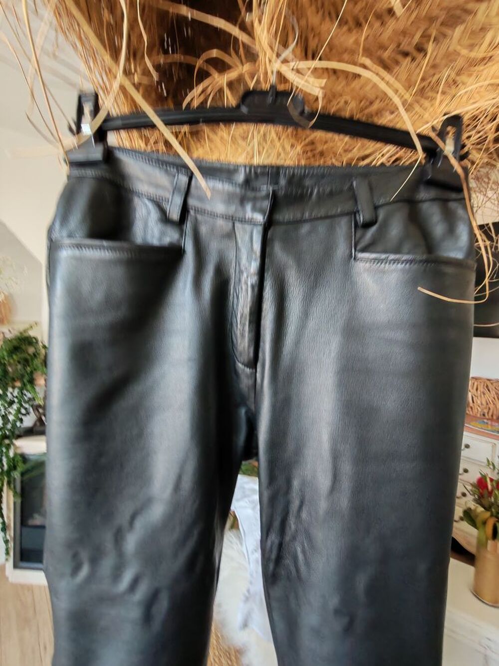 Pantalon femme cuir noir marque inspirations T 40 Vêtements